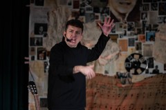 26.11.2025 Szczecin. Carlos Gardel - Dusza Tanga - monodram muzyczno-teatralny Fot. Robert Stachnik