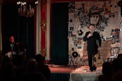 26.11.2025 Szczecin. Carlos Gardel - Dusza Tanga - monodram muzyczno-teatralny Fot. Robert Stachnik