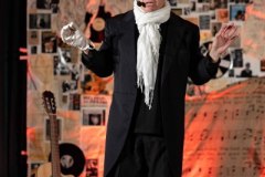 26.11.2025 Szczecin. Carlos Gardel - Dusza Tanga - monodram muzyczno-teatralny Fot. Robert Stachnik