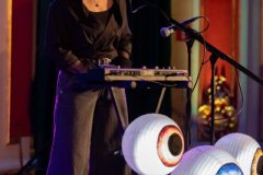 12.03.2026 Szczecin. Dom Kultury 13 Muz. Duet BAiKA (Banach i Kafi) - koncert trasy „Czas końca złudzeń”. Fot. Robert Stachnik.