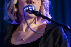 12.03.2026 Szczecin. Dom Kultury 13 Muz. Duet BAiKA (Banach i Kafi) - koncert trasy „Czas końca złudzeń”. Fot. Robert Stachnik.