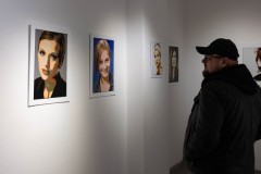 05.03.2026 Szczecin. Dom Kultury 13 Muz. Galeria Enter - Janusz „Sławek” Piszczatowski - Ziarno i Pixele - wystawa fotografii. Fot. Robert Stachnik.