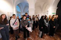 24.04.2025 Szczecin. Dom Kultury 13 Muz. Galeria Enter - Kamil Winnicki - Reliefy - projekt multidyscyplinarny. Fot. Robert Stachnik.