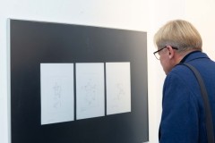 06.11.2025 Szczecin. Dom Kultury 13 Muz. Galeria Enter - Maciej Mielnicki - rysunek. Fot. Robert Stachnik.