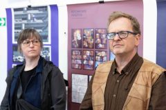 21.05.2025 Szczecin. Dom Kultury 13 Muz. Galeria Foyer - Formy Narracji - wystawa studentów i absolwentów Akademii Sztuki w Szczecinie. Fot. Robert Stachnik.