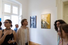 21.06.2023. Szczecin. 13 Muz. Galeria Foyer - Jolanta Artiuch: Za Gierka było lepiej - wystawa rysunków uczennicy Państwowego Liceum Sztuk Plastycznych w Szczecinie. Fot. Robert Stachnik