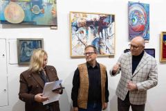 10.12.2025 Szczecin. Dom Kultury 13 Muz. Galeria Foyer - NIE - ŹLE. Pomiędzy dwoma światami: sacrum i profanum w malarstwie. Fot. Robert Stachnik.