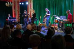 04.02.2025 Szczecin. DK 13 Muz. Inspektor Jass na tropie, czyli jazz z historią w tle: 8. urodziny. Fot. Robert Stachnik.