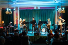 02.02.2026 Szczecin. Dom Kultury 13 Muz. Inspektor Jass na tropie, czyli jazz z historią w tle: 9. urodziny - Jazz Gumbo. Fot. Robert Stachnik.