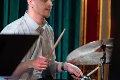 13.04.2026 Szczecin. Dom Kultury 13 Muz. Inspektor Jass na tropie, czyli jazz z historią w tle: Jazz Waves. Fot. Robert Stachnik.