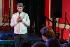 05.05.2025 Szczecin. Dom Kultury 13 Muz. Inspektor Jass na tropie, czyli jazz z historią w tle: Kresten Osgood Quintet. Fot. Robert Stachnik.