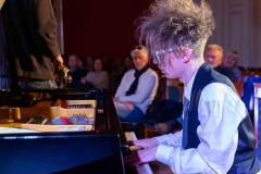 05.05.2025 Szczecin. Dom Kultury 13 Muz. Inspektor Jass na tropie, czyli jazz z historią w tle: Kresten Osgood Quintet. Fot. Robert Stachnik.