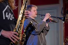 05.05.2025 Szczecin. Dom Kultury 13 Muz. Inspektor Jass na tropie, czyli jazz z historią w tle: Kresten Osgood Quintet. Fot. Robert Stachnik.