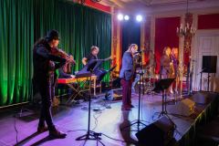 02.03.2026 Szczecin. Dom Kultury 13 Muz. Inspektor Jass na tropie, czyli jazz z historią w tle: Sing It! Fot. Robert Stachnik.
