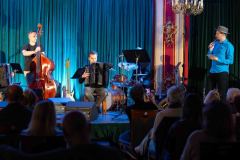 02.06.2025 Szczecin. Dom Kultury 13 Muz. Inspektor Jass na tropie, czyli jazz z historią w tle: Summer Jazz Party. Fot. Robert Stachnik.
