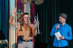 02.06.2025 Szczecin. Dom Kultury 13 Muz. Inspektor Jass na tropie, czyli jazz z historią w tle: Summer Jazz Party. Fot. Robert Stachnik.