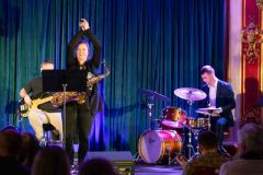 02.06.2025 Szczecin. Dom Kultury 13 Muz. Inspektor Jass na tropie, czyli jazz z historią w tle: Summer Jazz Party. Fot. Robert Stachnik.