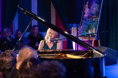 04.02.2026 Szczecin. Dom Kultury 13 Muz. Kashia Vega: Bogini Wody - artystyczny rytuał. Fot. Robert Stachnik.