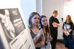 18.06.2025 Szczecin. Dom Kultury 13 Muz. NIE-z-RÓWNO-ważeni - III Festiwal Sztuk Uhuru. Fot. Robert Stachnik.