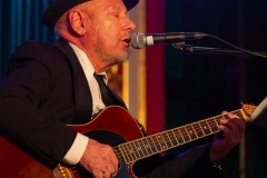 18.05.2026 Szczecin. Dom Kultury 13 Muz. Poniedziałek Jazz Fana - Wiosenny koncert na 3 gitary: Rudnicki, Rapa i Rapa. Fot. Robert Stachnik.