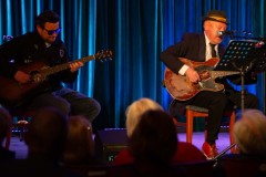 18.05.2026 Szczecin. Dom Kultury 13 Muz. Poniedziałek Jazz Fana - Wiosenny koncert na 3 gitary: Rudnicki, Rapa i Rapa. Fot. Robert Stachnik.