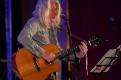 18.05.2026 Szczecin. Dom Kultury 13 Muz. Poniedziałek Jazz Fana - Wiosenny koncert na 3 gitary: Rudnicki, Rapa i Rapa. Fot. Robert Stachnik.