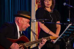 18.05.2026 Szczecin. Dom Kultury 13 Muz. Poniedziałek Jazz Fana - Wiosenny koncert na 3 gitary: Rudnicki, Rapa i Rapa. Fot. Robert Stachnik.