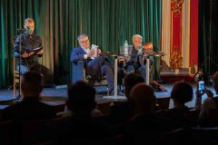 18.09.2025 Szczecin. Dom Kultury 13 Muz. Szczecińskie spotkania literackie 13 Muz - Z górnej półki - Zbigniew Kosiorowski - Nawrót. Fot. Robert Stachnik.