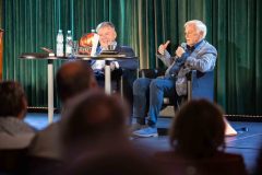 18.09.2025 Szczecin. Dom Kultury 13 Muz. Szczecińskie spotkania literackie 13 Muz - Z górnej półki - Zbigniew Kosiorowski - Nawrót. Fot. Robert Stachnik.