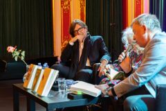 16.10.2025 Szczecin. Dom Kultury 13 Muz. Szczecińskie spotkania literackie. Spotkanie z Anną Frajlich i Sławomirem Żurkiem. Fot. Robert Stachnik